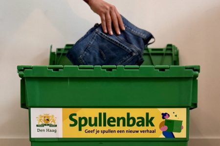 Spullenbak - Spijkerbroek